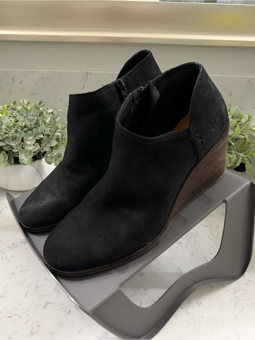 Lucky Brand Zemlin Wedge Bootie V-Notch Cutout Accent
